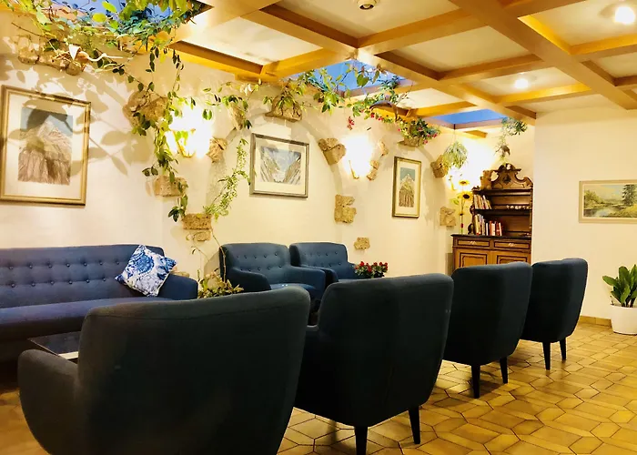 Toscana Отель 3*