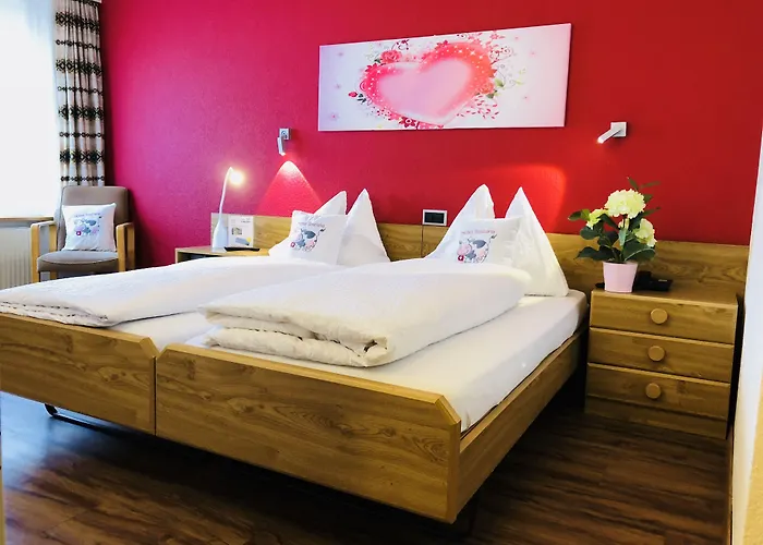 Отель Toscana 3*