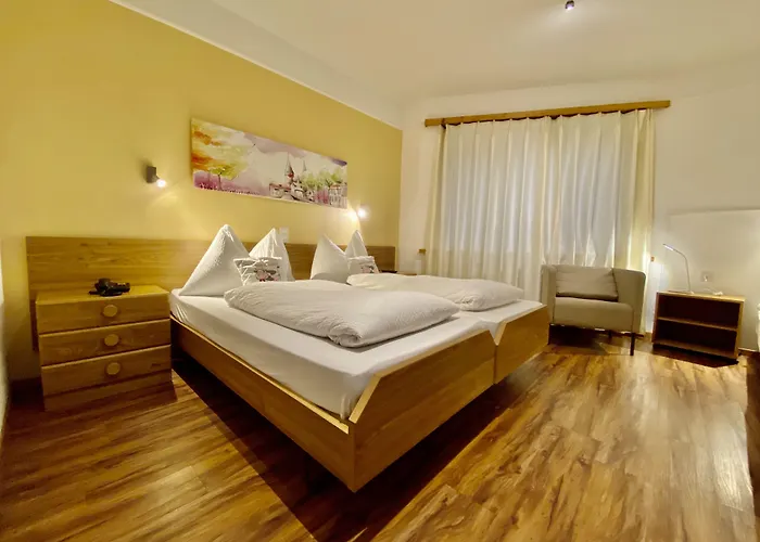 Toscana Отель 3*