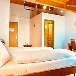 Hotel Toscana Entrelagos